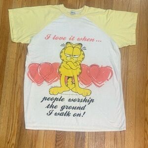 Vintage 1978 Garfield Night Shirt with Yellow Sleeves